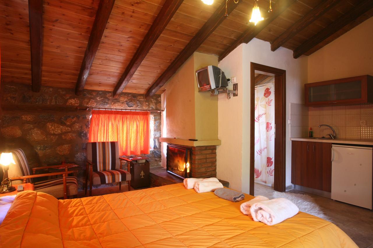 Eleni'S Guesthouse Agios Athanasios  Ngoại thất bức ảnh